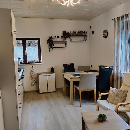 Holiday Home In Quiet Beautiful Area With Two Separate, Modern, Furnished Apartments Deutsch-Wagram Kültér fotó
