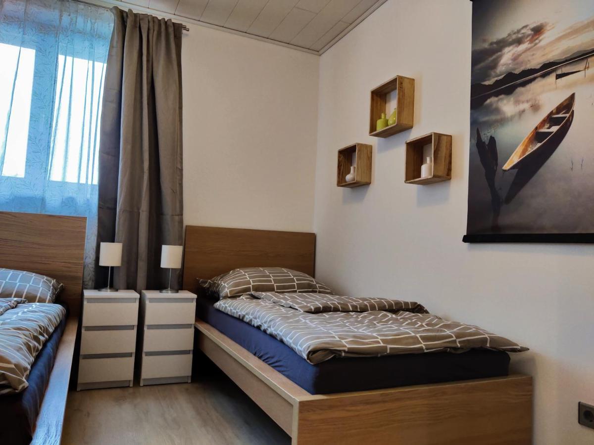 Holiday Home In Quiet Beautiful Area With Two Separate, Modern, Furnished Apartments Deutsch-Wagram Kültér fotó